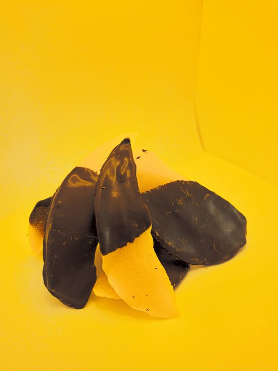 Mango desidratado con chocolate
